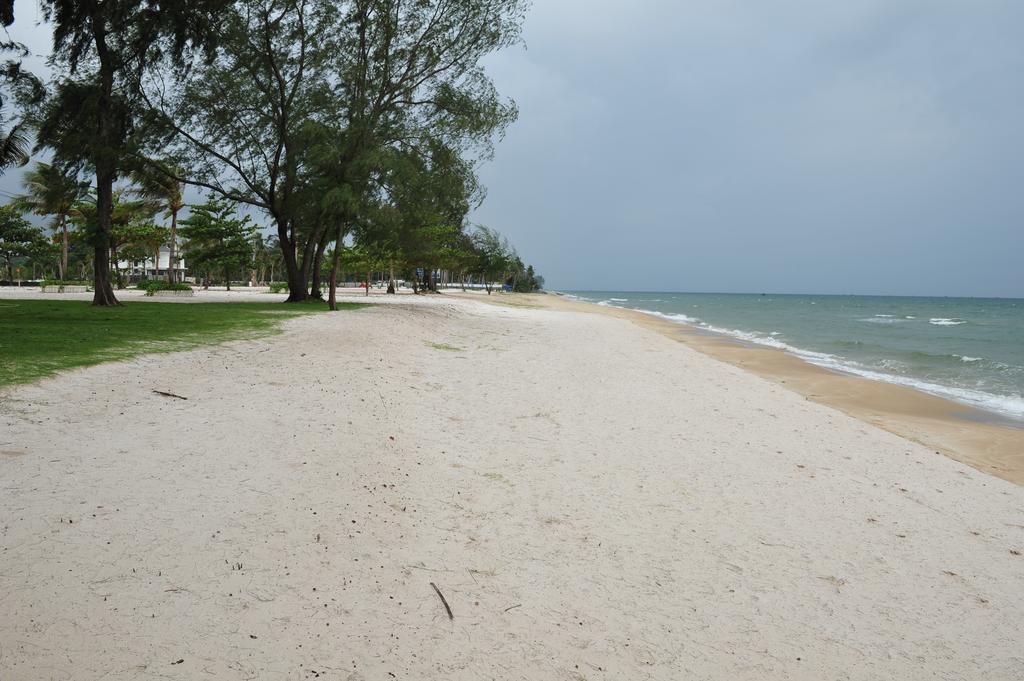 Kosmos Phu Quoc Villa Екстер'єр фото